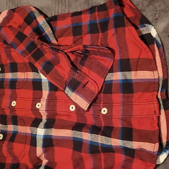 Hoodie Plaid Shirt With Collar by Tucker + Tate kids size 5 - Picture 3 of 6